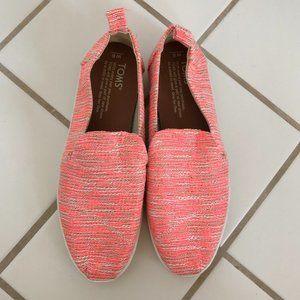 NWOT Toms Pink/White/Silver Shoes